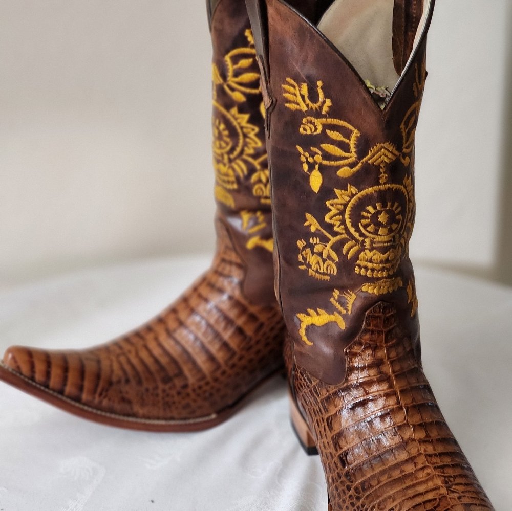 PISTELEROS Brown and Gold Western HANDMADE Cowboy Boots - Picture 5 of 7